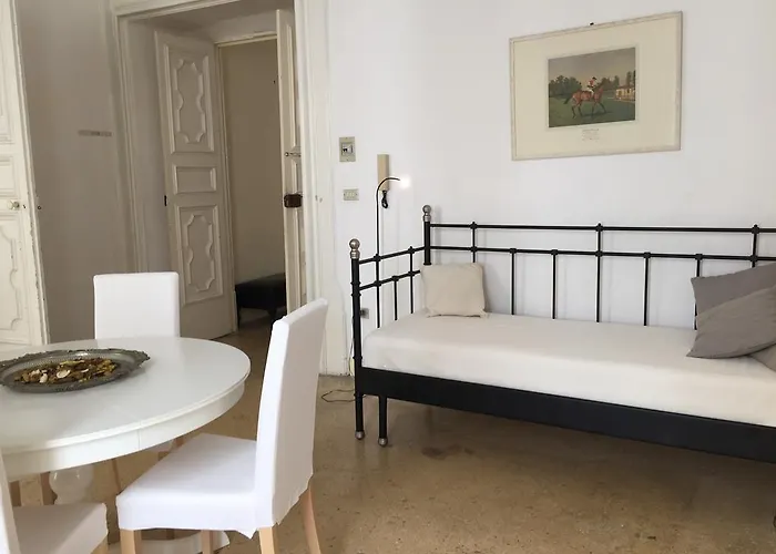 Palazzo Doxi Fontana Dimora Storica